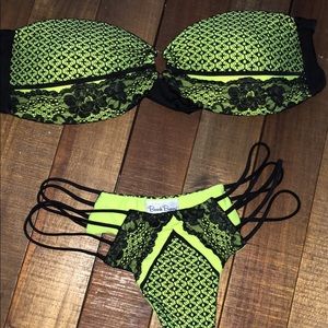 Beach bunny strapless bikini